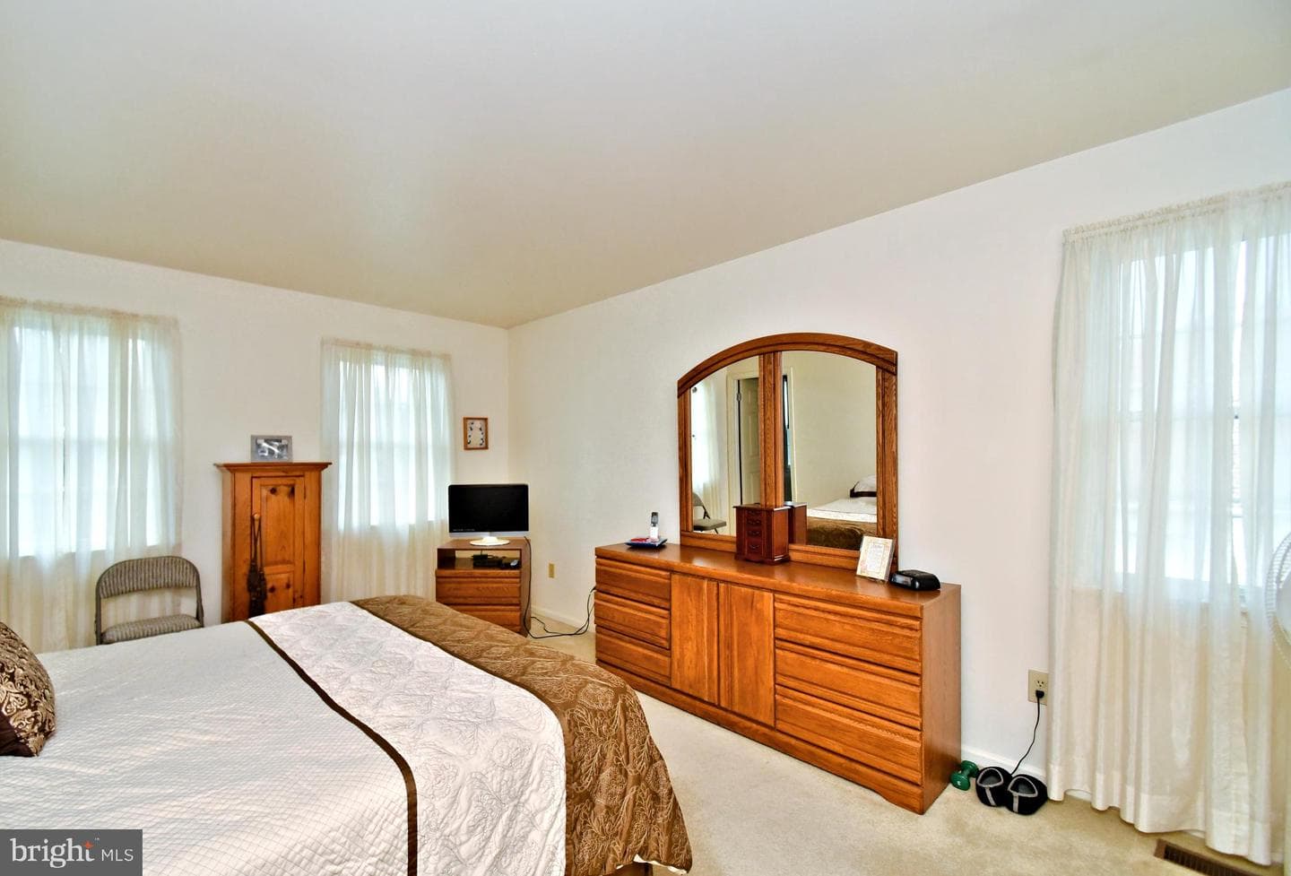 117 Gwynmont Drive photo 24