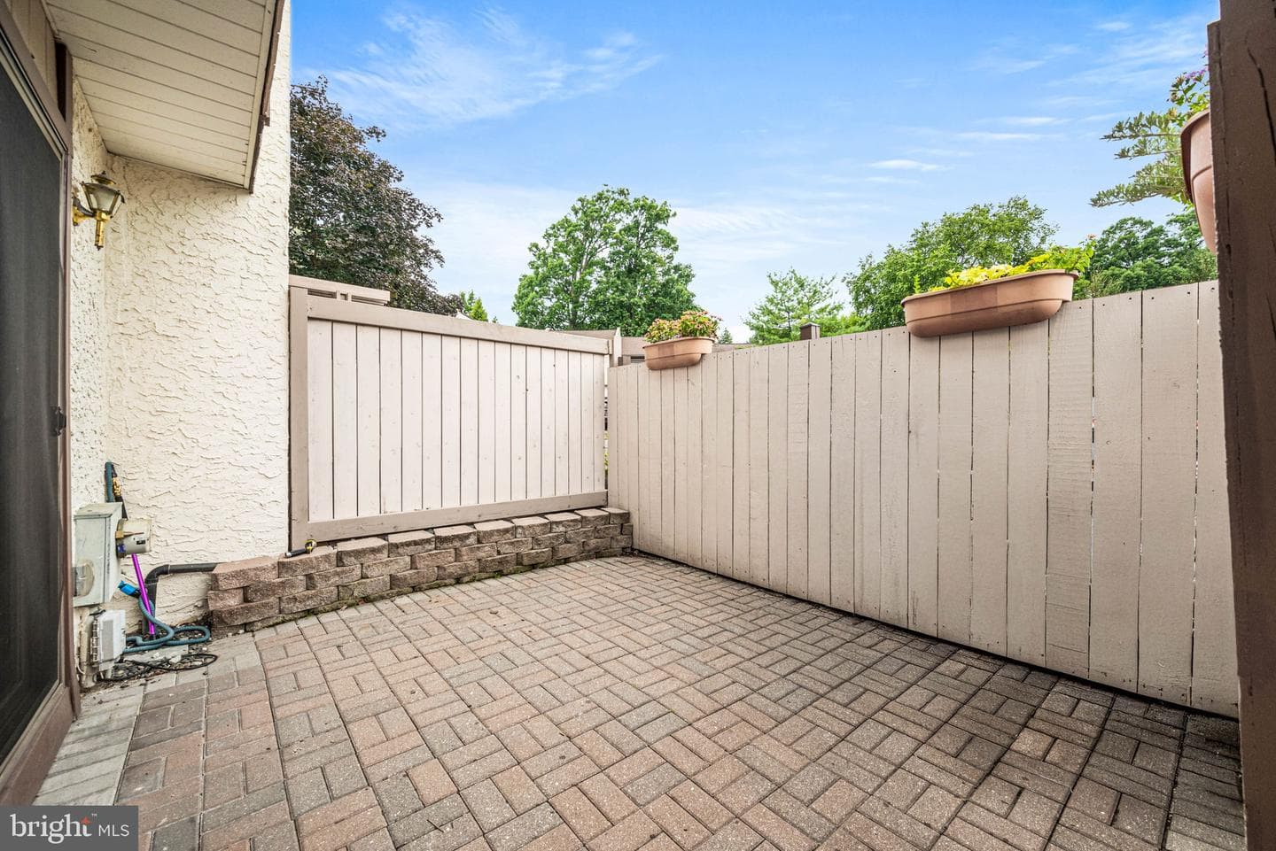 1801 Linden Way photo 12