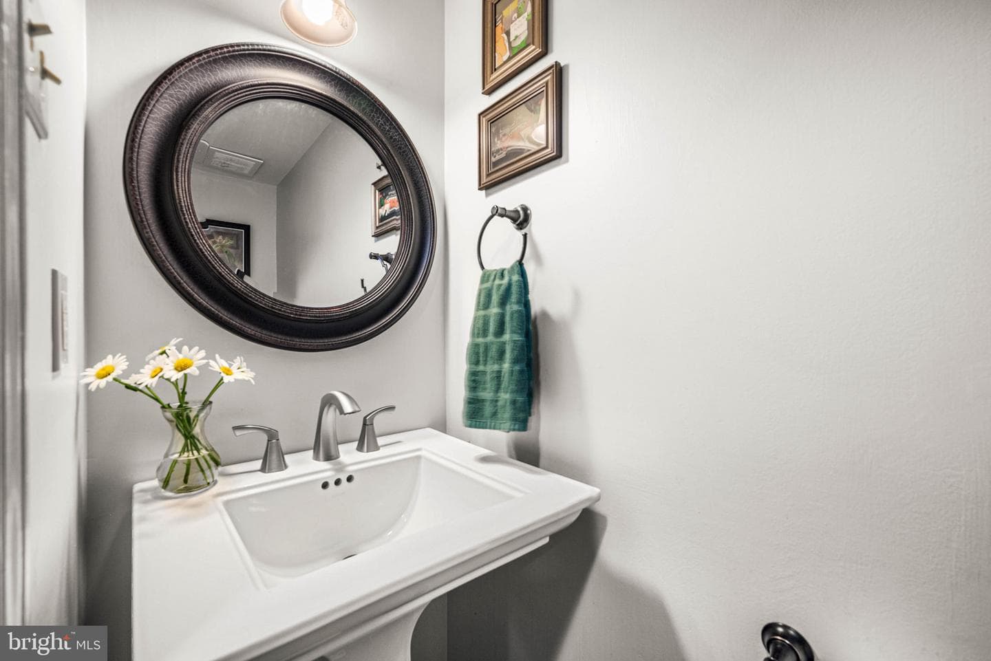 1801 Linden Way photo 13
