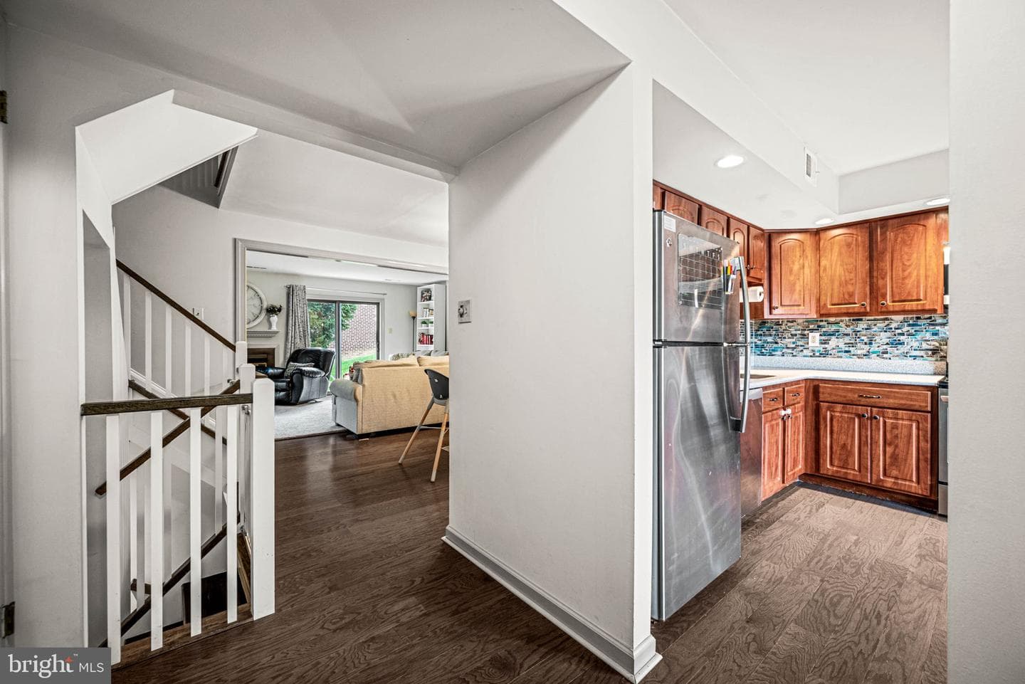 1801 Linden Way photo 8