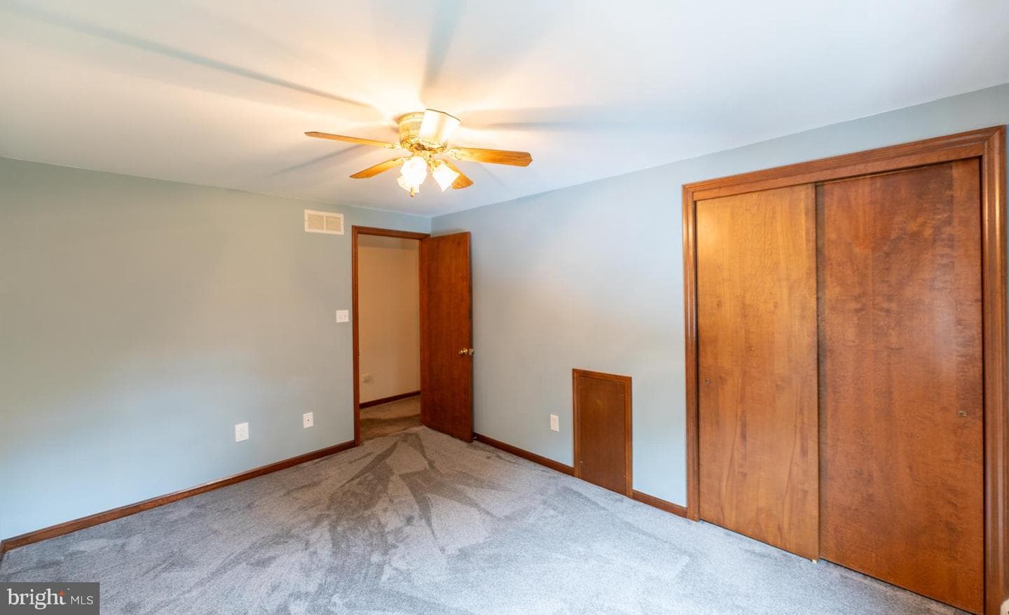 515 Faith Drive photo 34