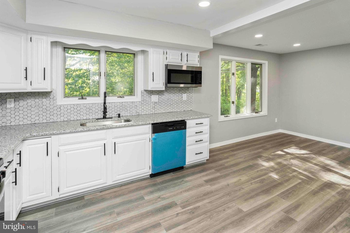 2317 E Orvilla Road photo 5