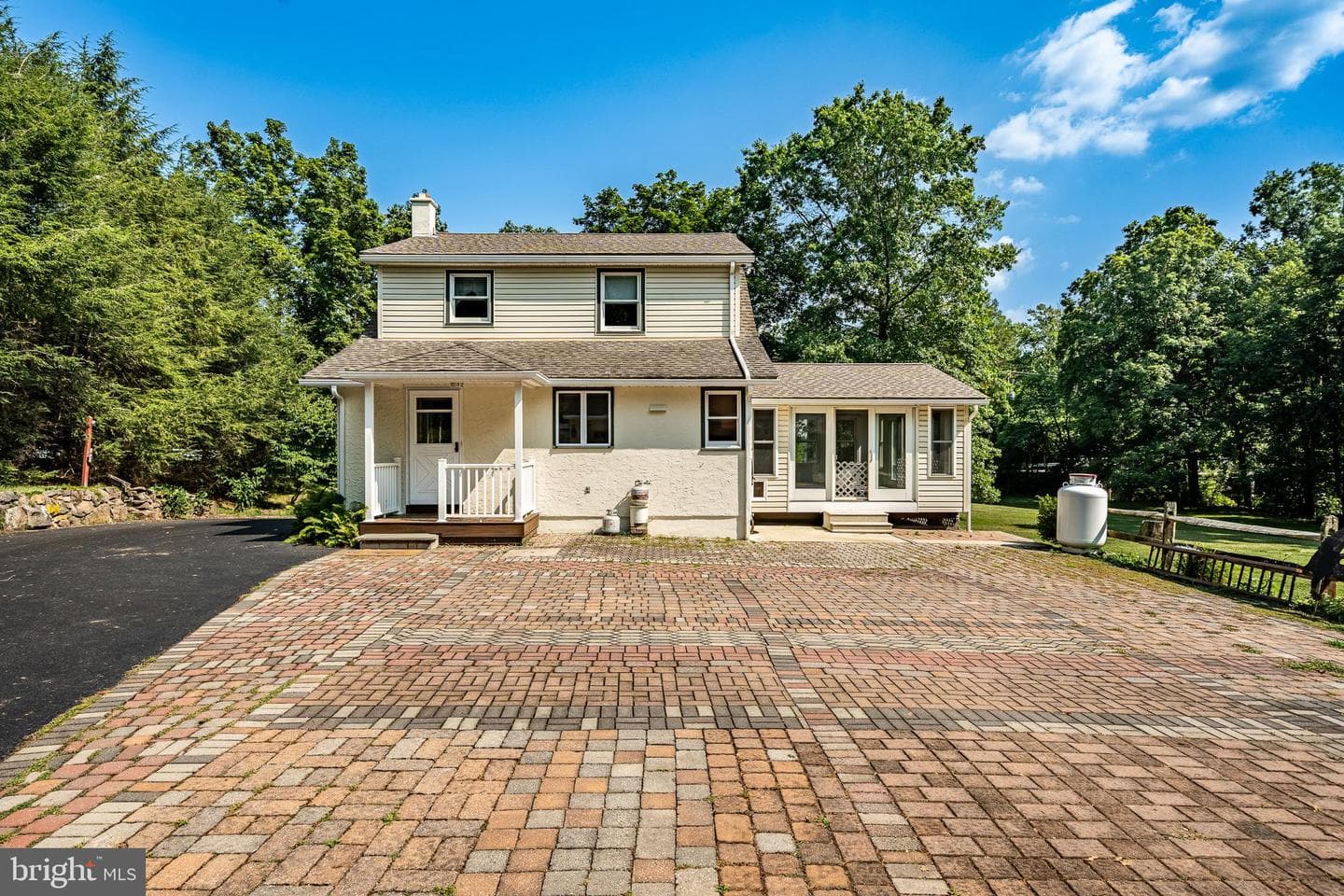 14 Spring Mount Road photo 28