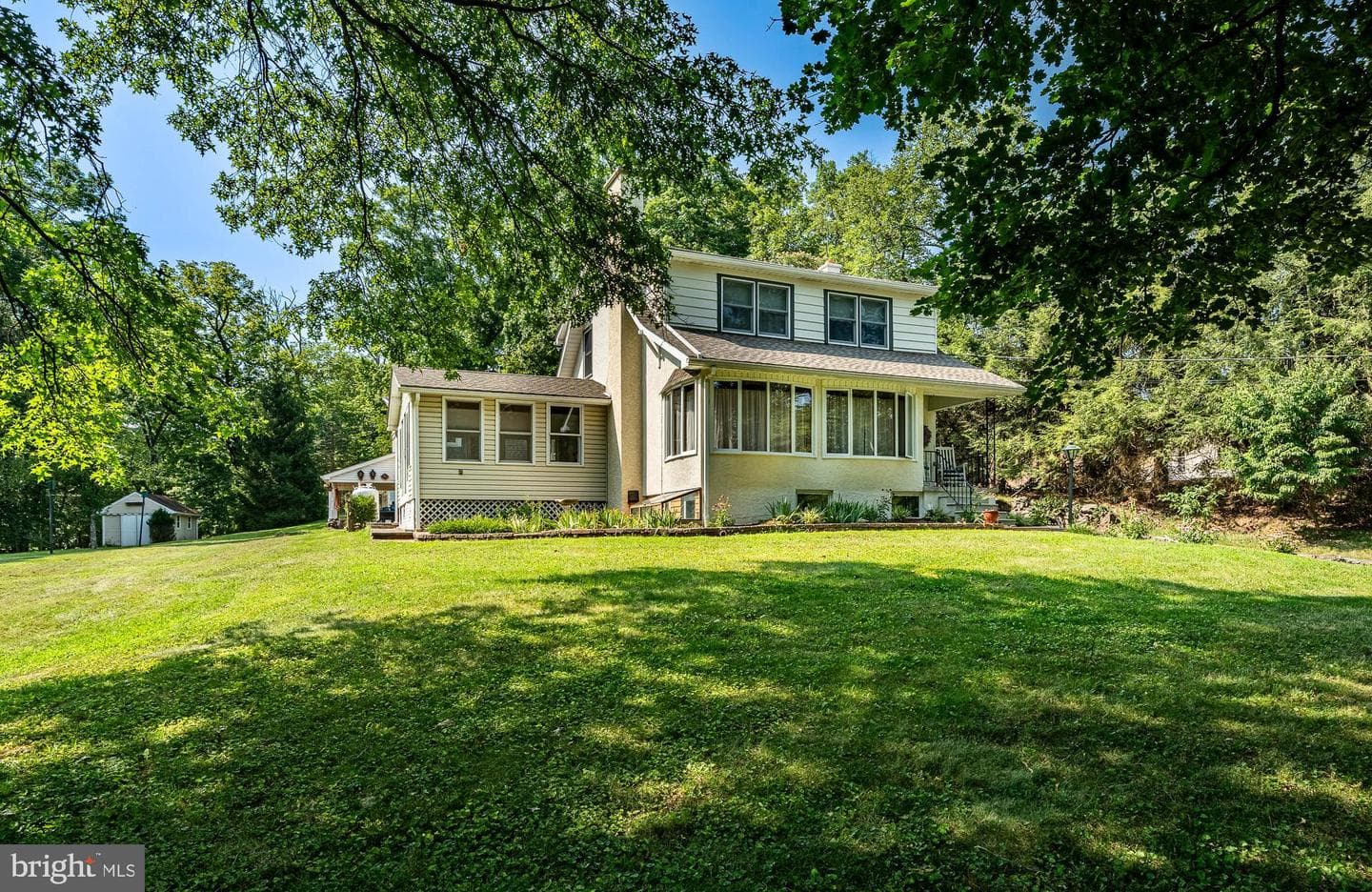 14 Spring Mount Road photo 3