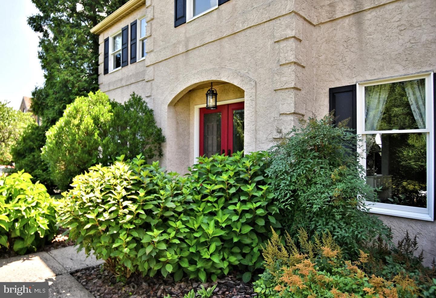 102 Gwynmont Drive photo 4