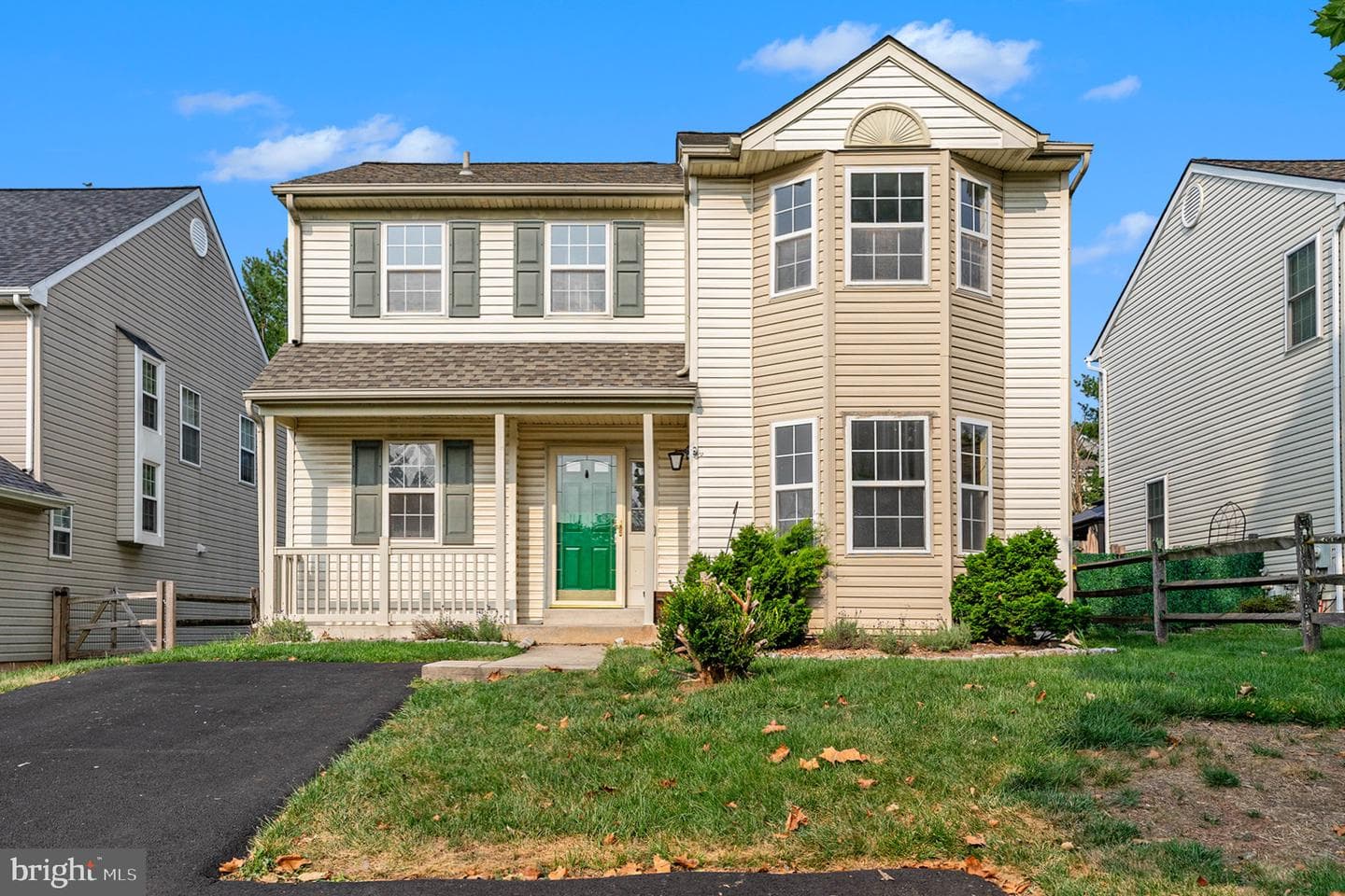 605 Stewart Road photo 1