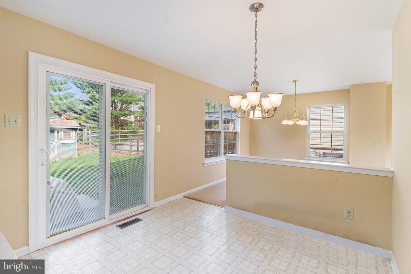 605 Stewart Road photo 13