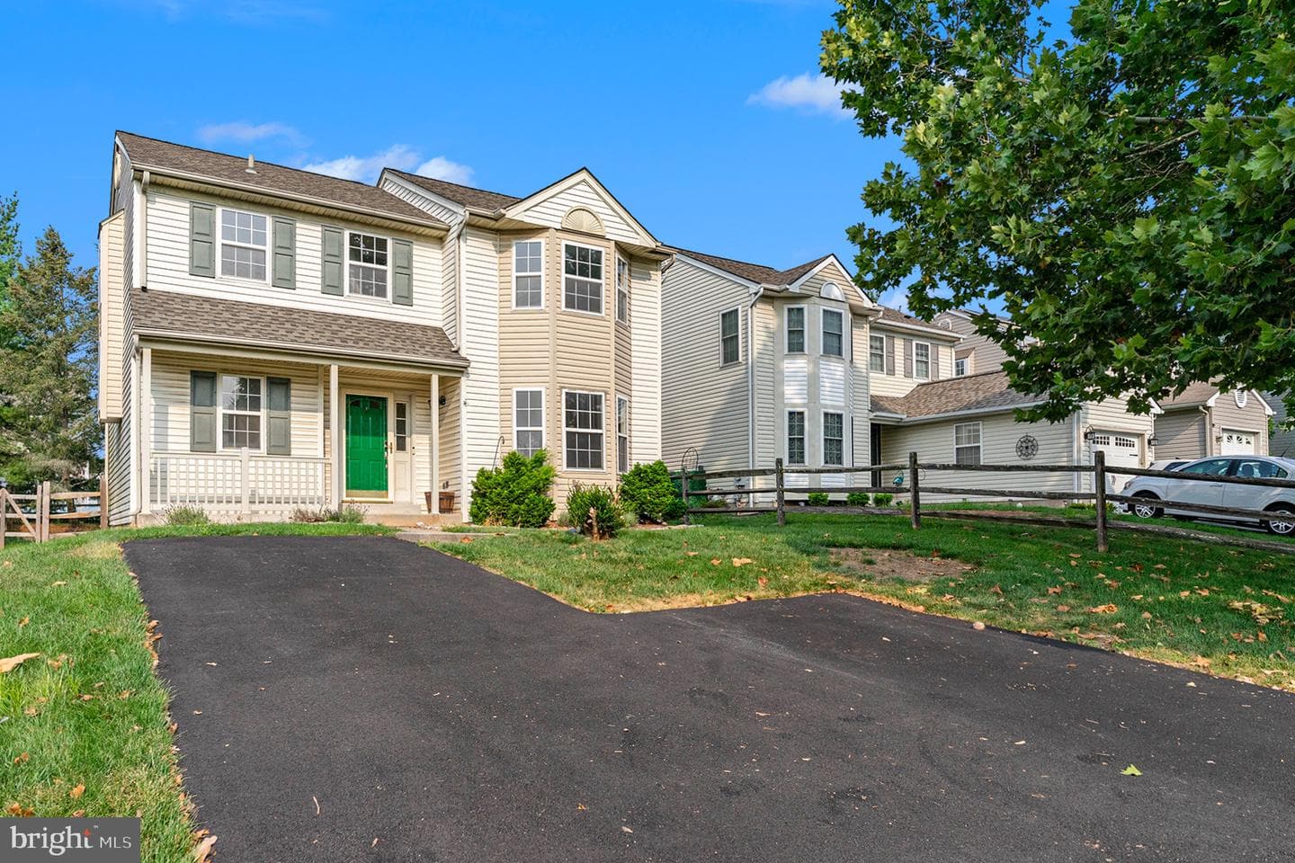 605 Stewart Road photo 3