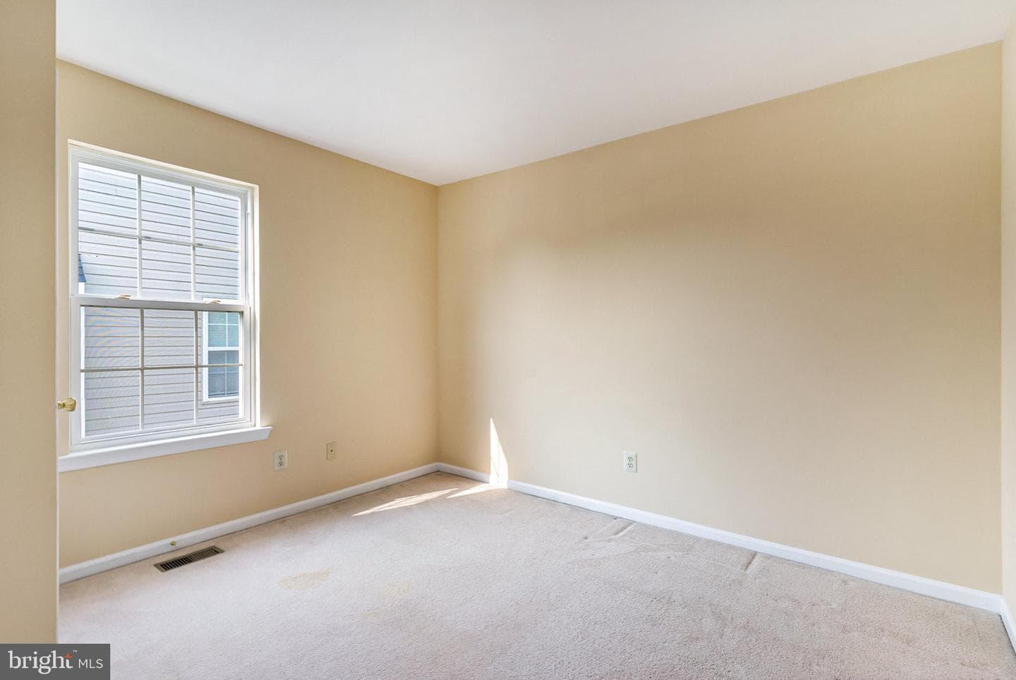 605 Stewart Road photo 30