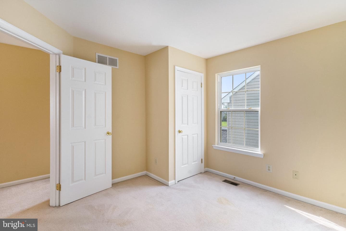 605 Stewart Road photo 31