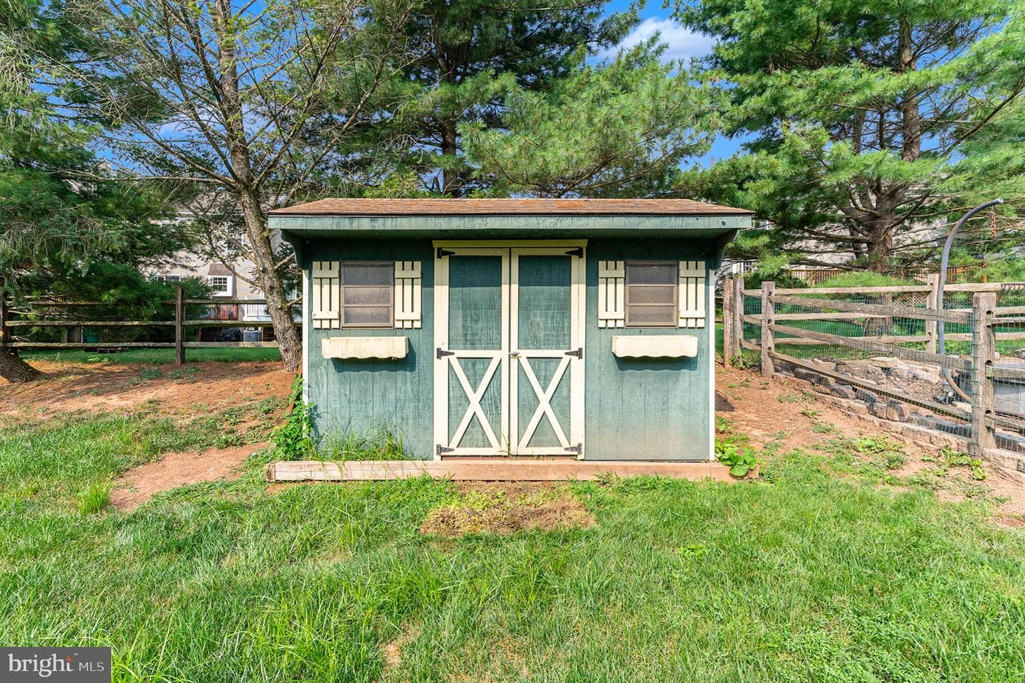 605 Stewart Road photo 40