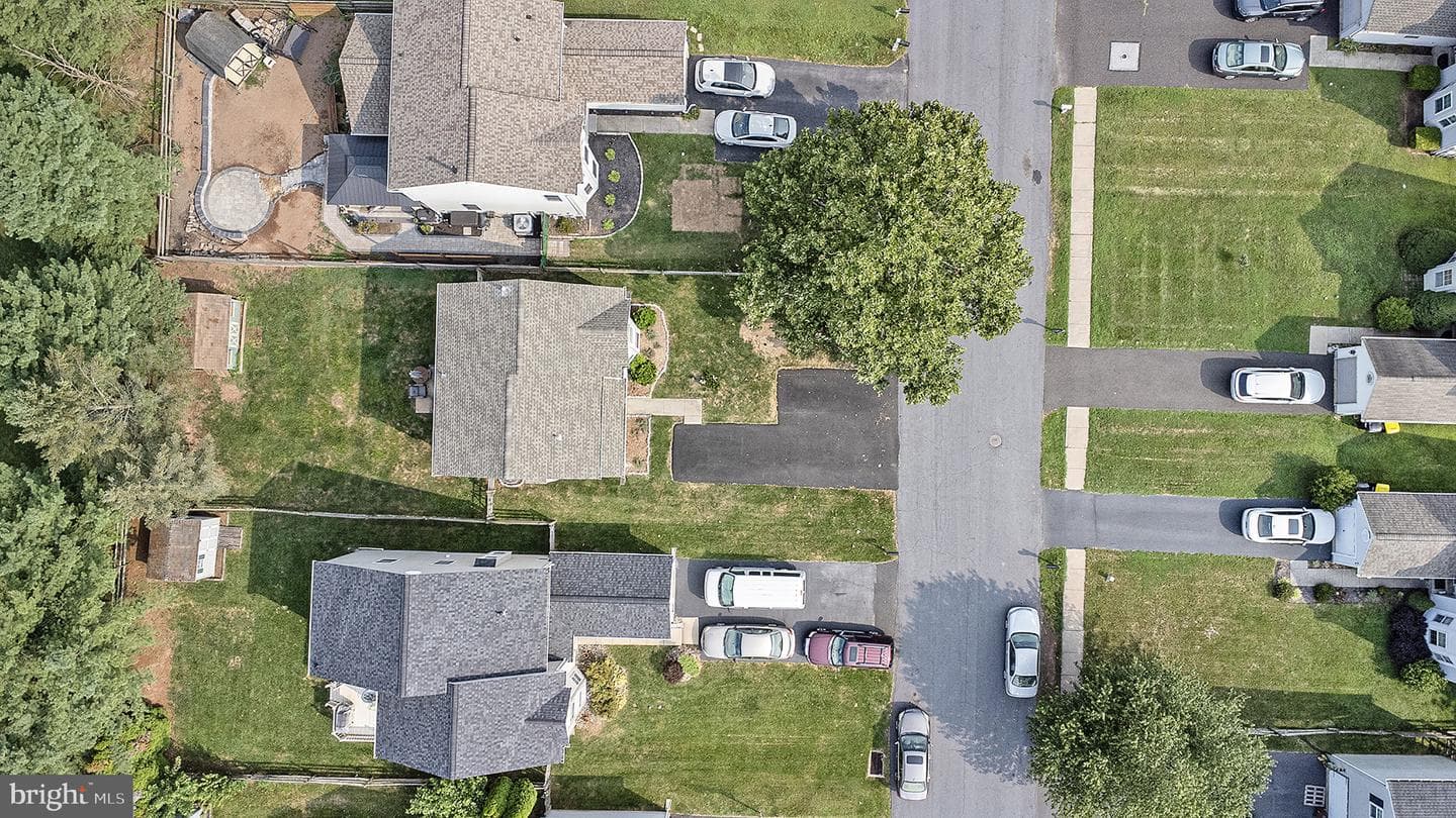 605 Stewart Road photo 43
