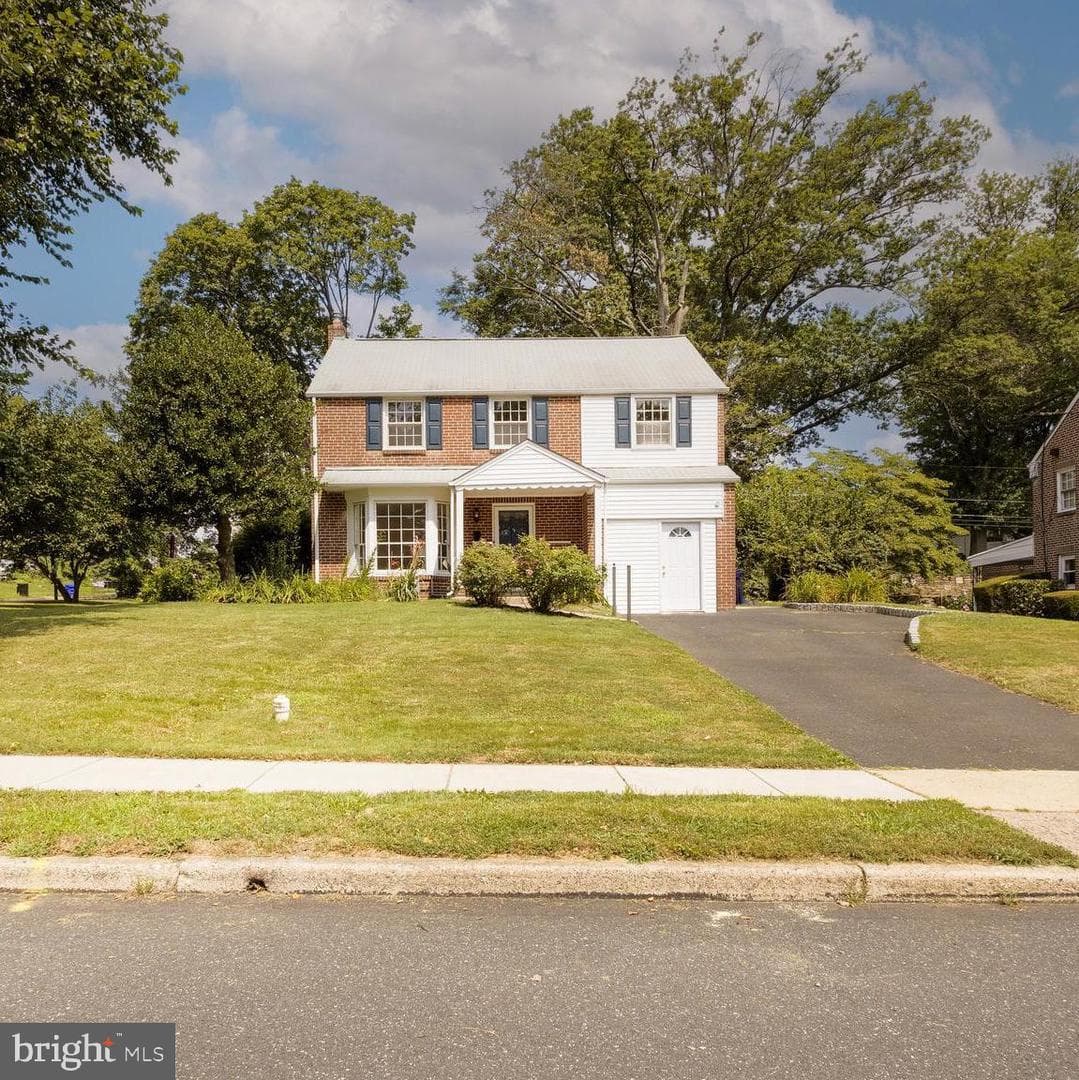 7634 Brookfield Road photo 1