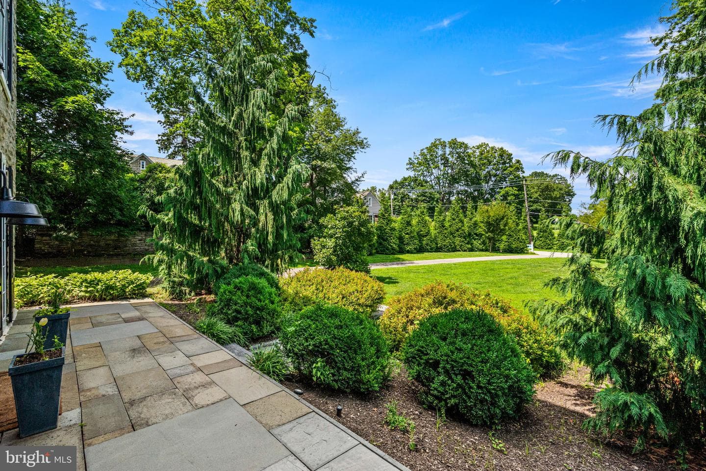 7604 East Lane photo 4