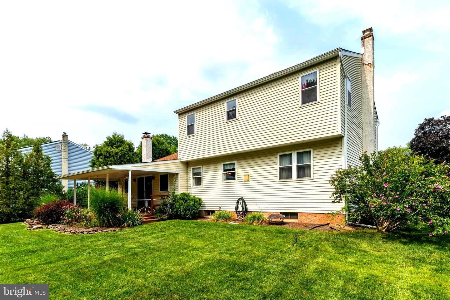 875 Laurel Lane photo 34