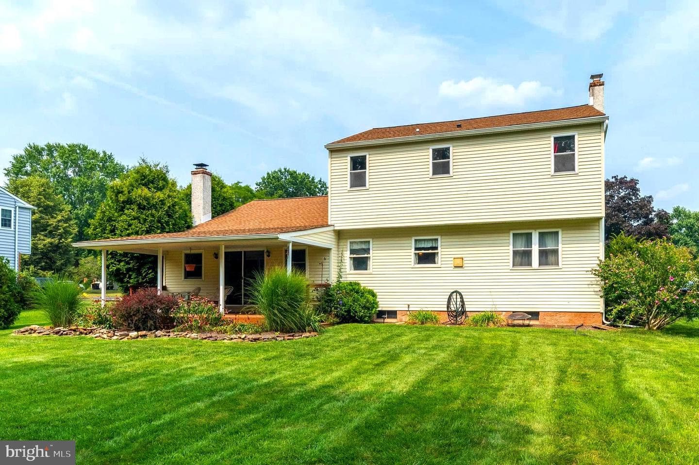 875 Laurel Lane photo 35