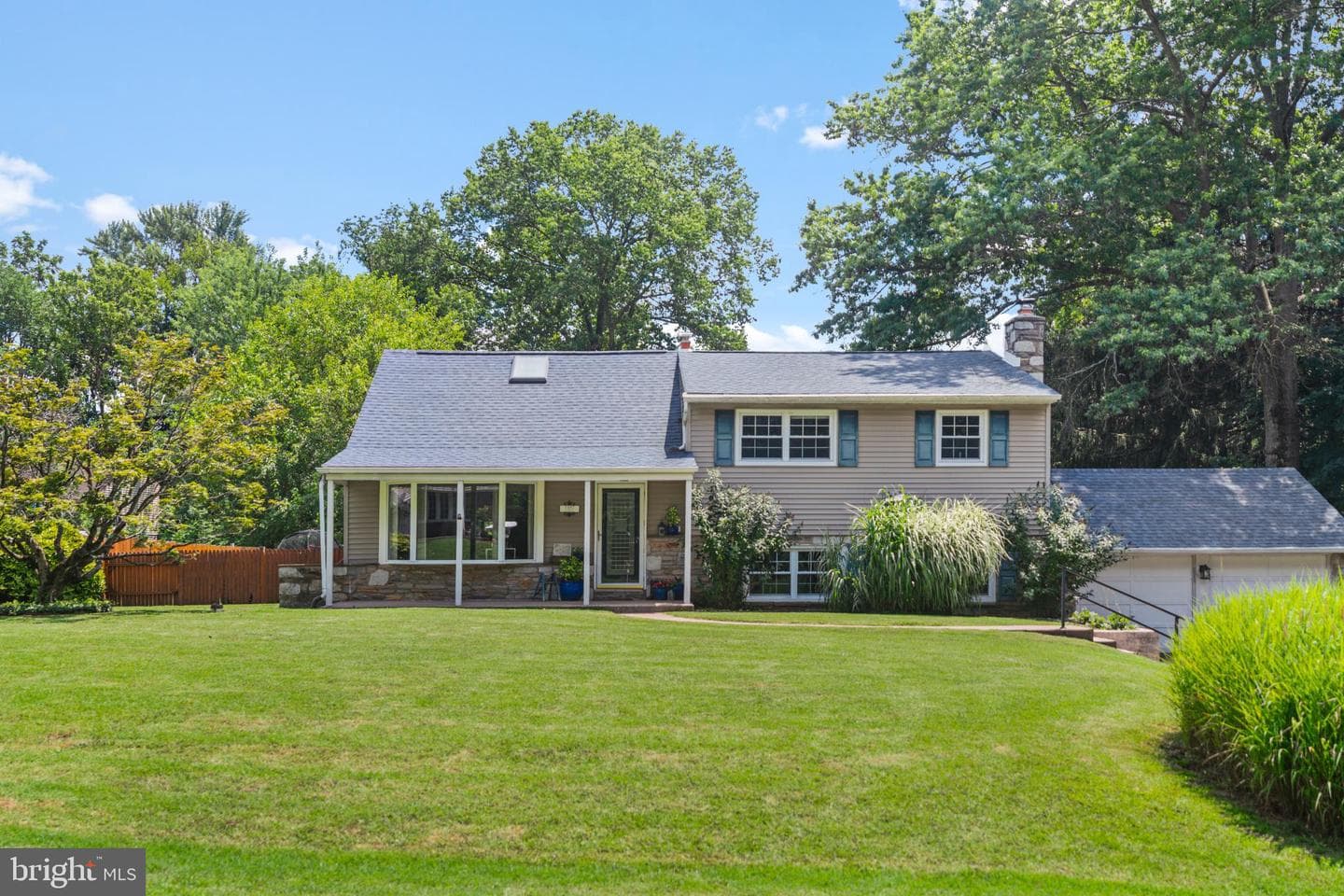 1387 Harris Road photo 1