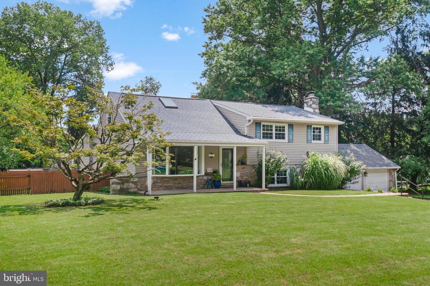 1387 Harris Road photo 2