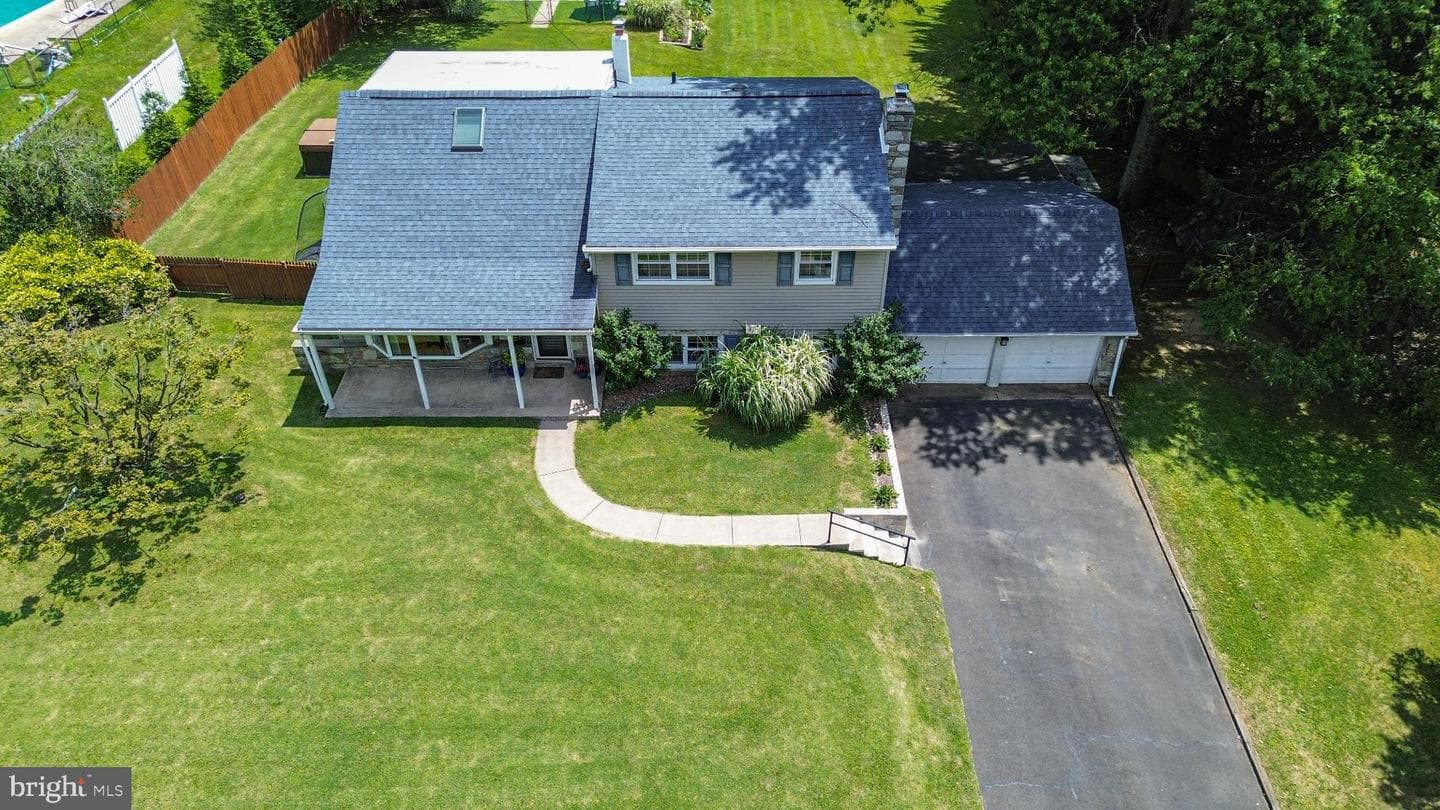 1387 Harris Road photo 35