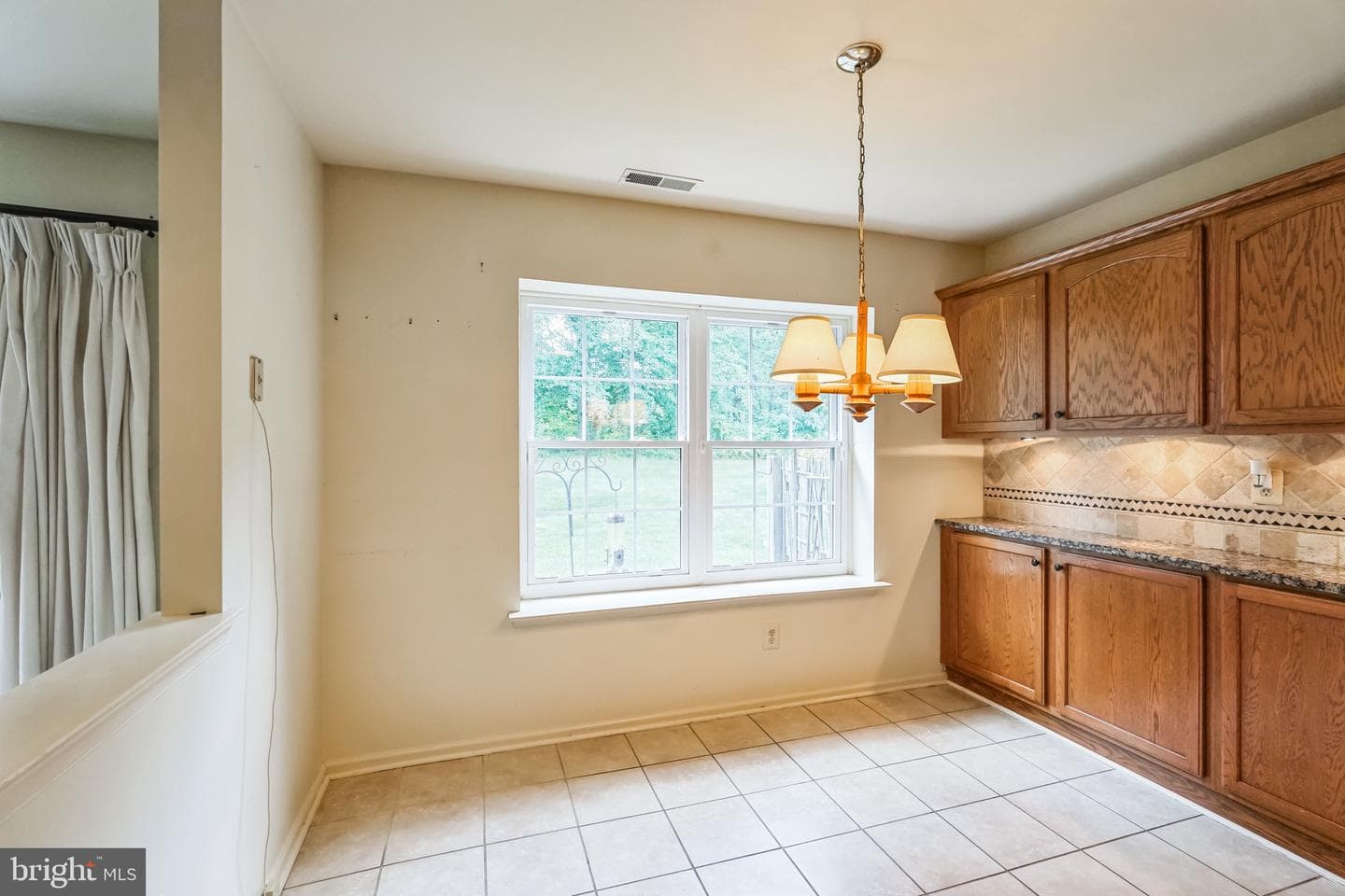 250 Tulip Tree Court photo 14