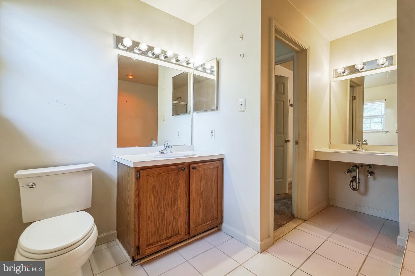 250 Tulip Tree Court photo 19