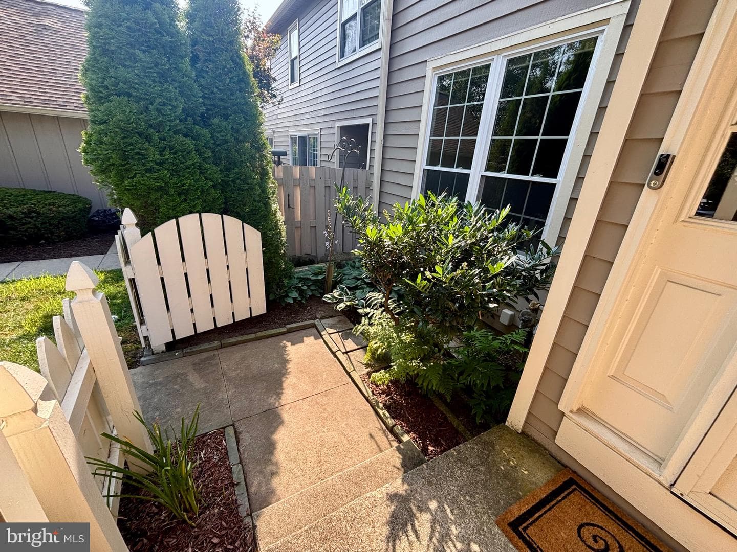 250 Tulip Tree Court photo 3