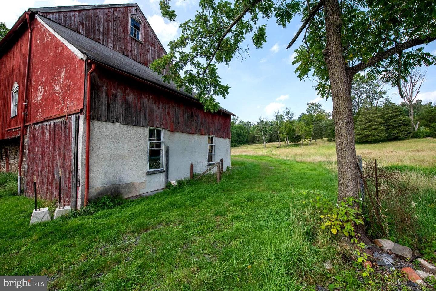 1891 Detweiler Road photo 47