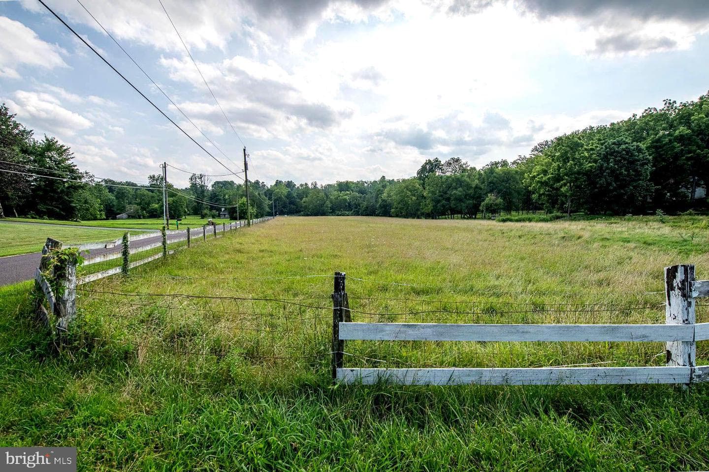 1891 Detweiler Road photo 55