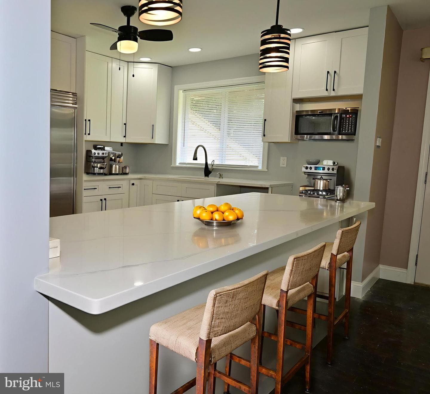 446 Twickenham Road photo 11