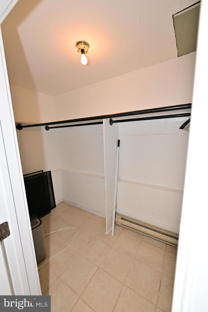 446 Twickenham Road photo 37