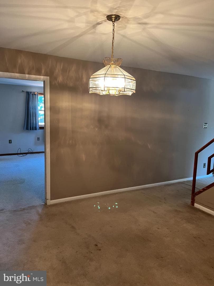 155 Avondale Road photo 12