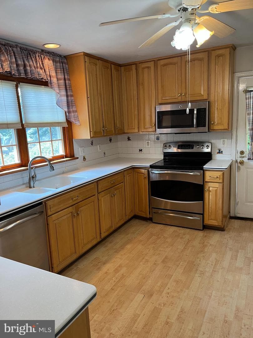 155 Avondale Road photo 3