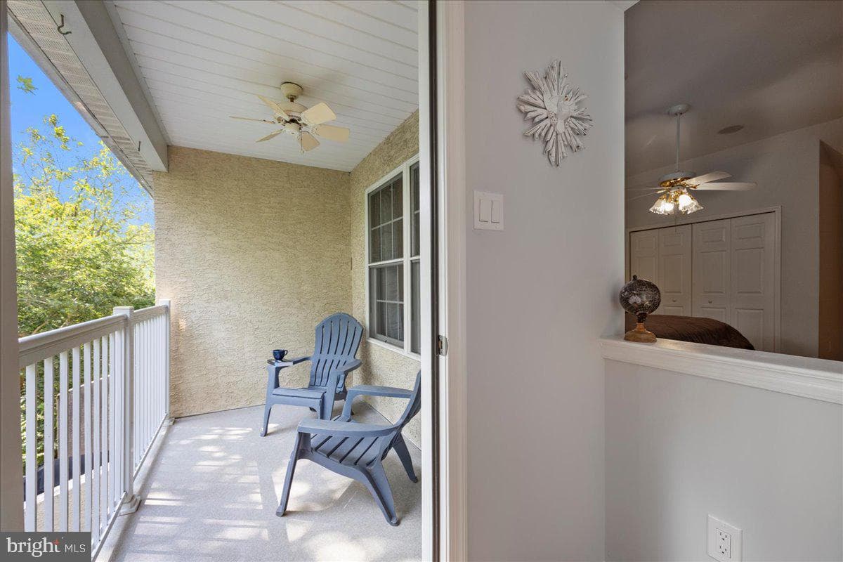 628 Greycliffe photo 24
