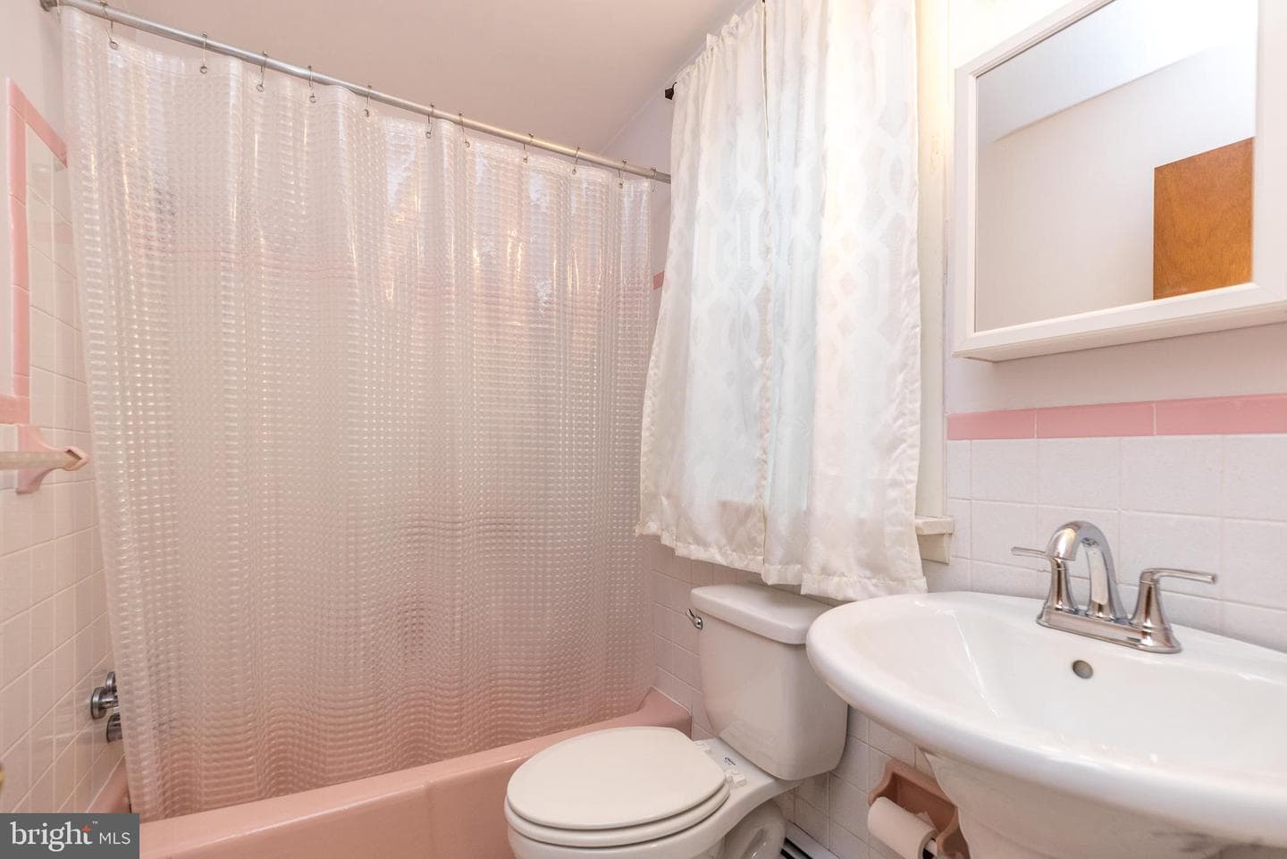 873 Lombardy Drive photo 29