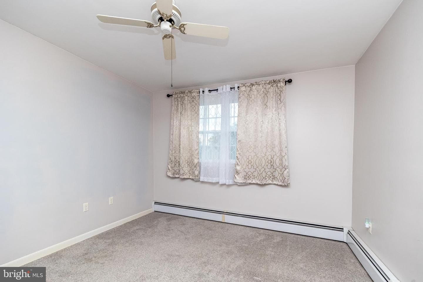 873 Lombardy Drive photo 36