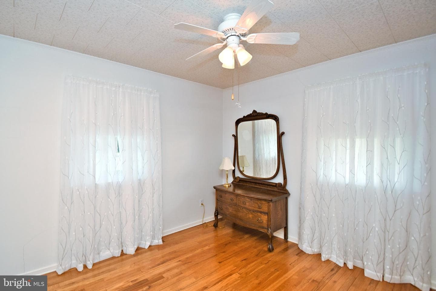 625 Mervine Street photo 23