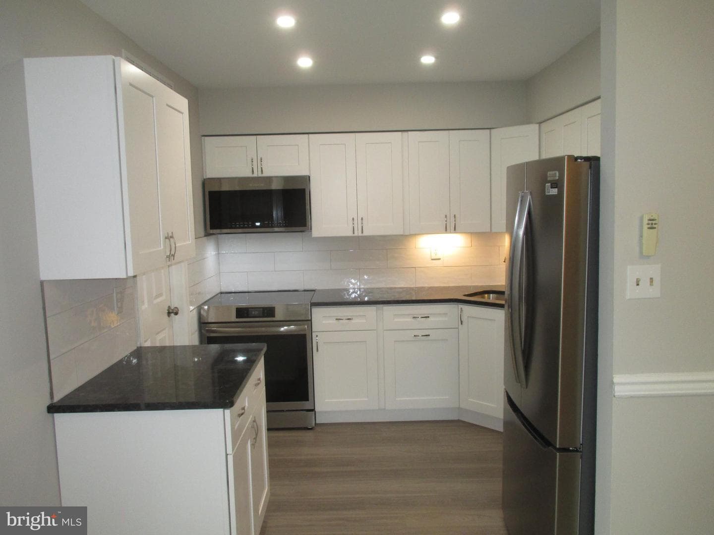 170 Salem Road photo 11
