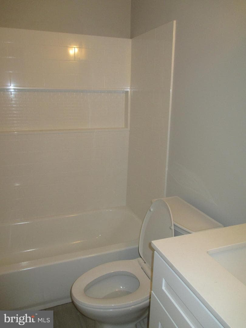 170 Salem Road photo 23