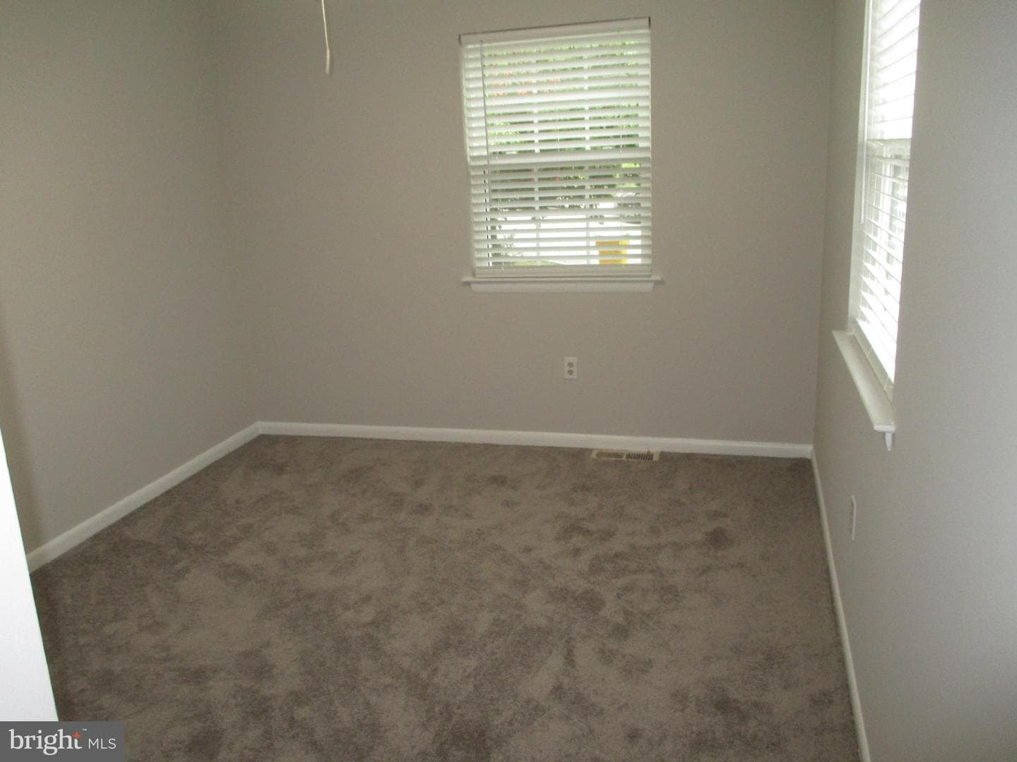 170 Salem Road photo 39