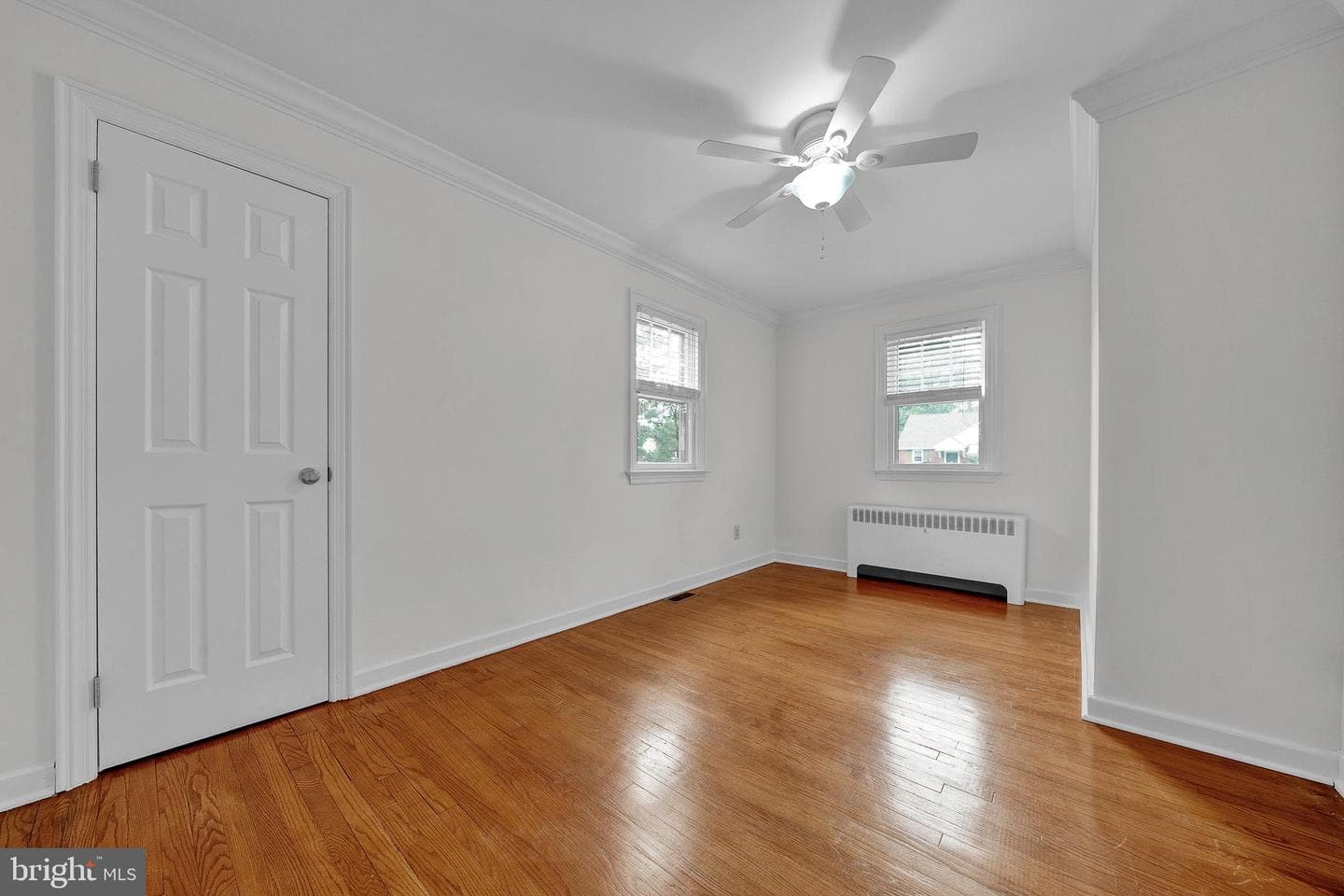 2031 Oak Avenue photo 28