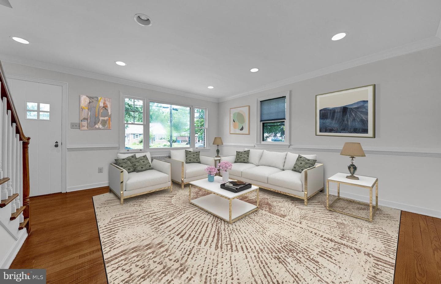 2031 Oak Avenue photo 6