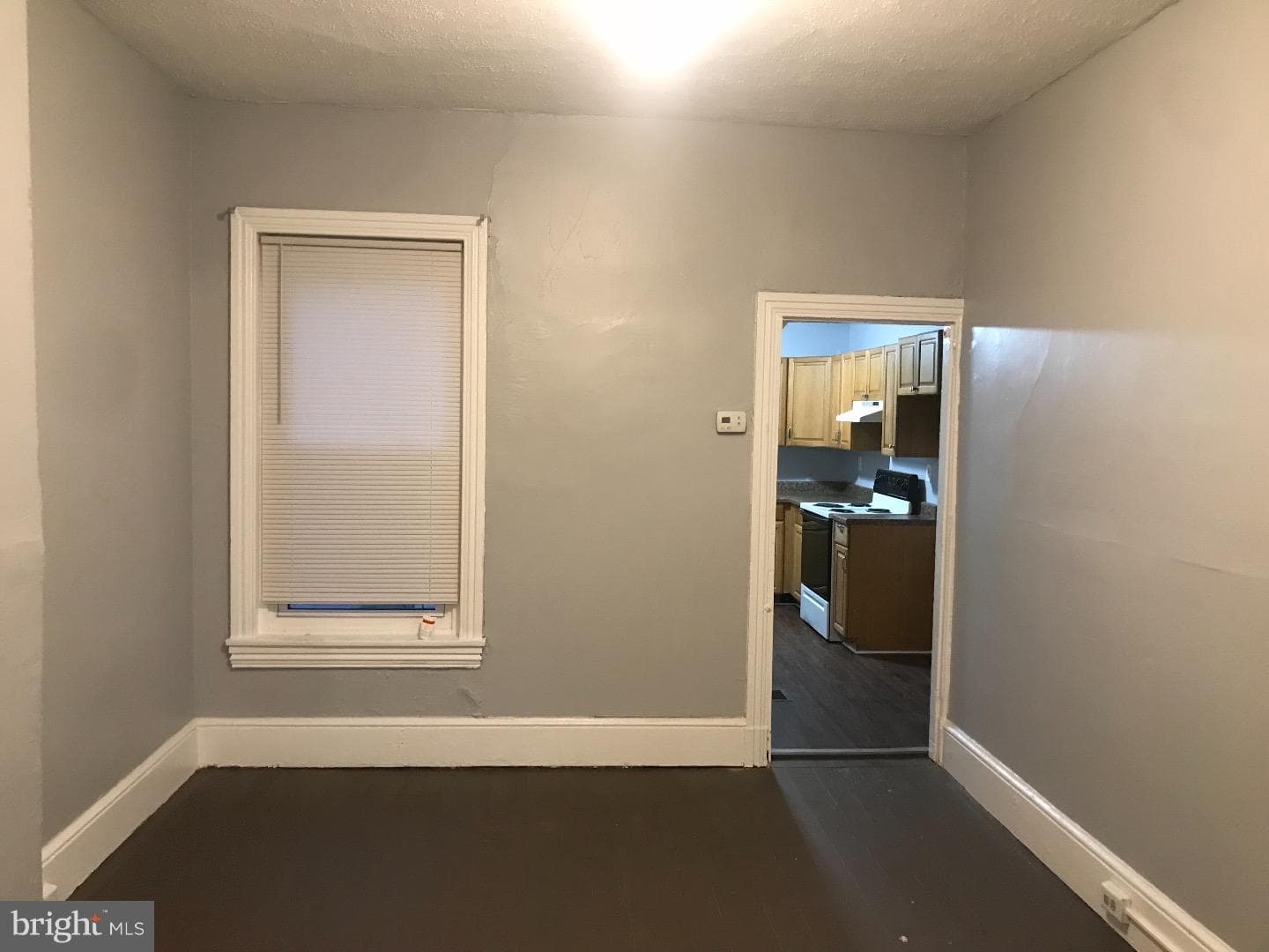 1035 Willow Street photo 4