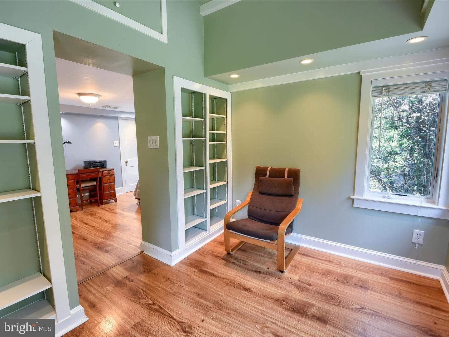 2221 Little Road photo 32