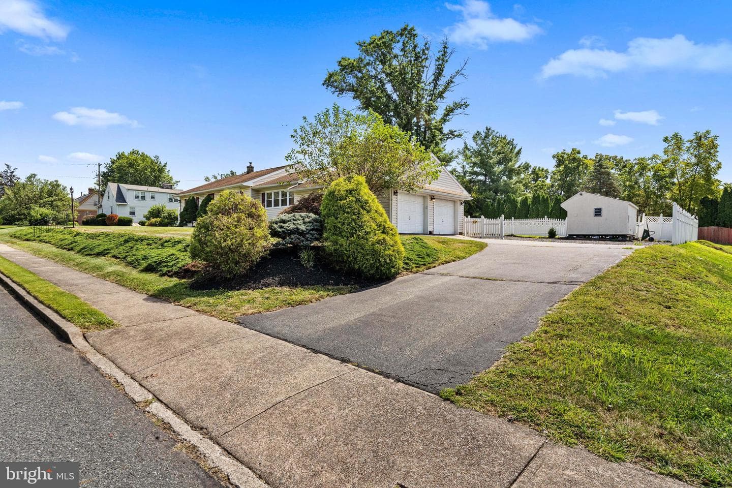 356 N Price Street photo 2