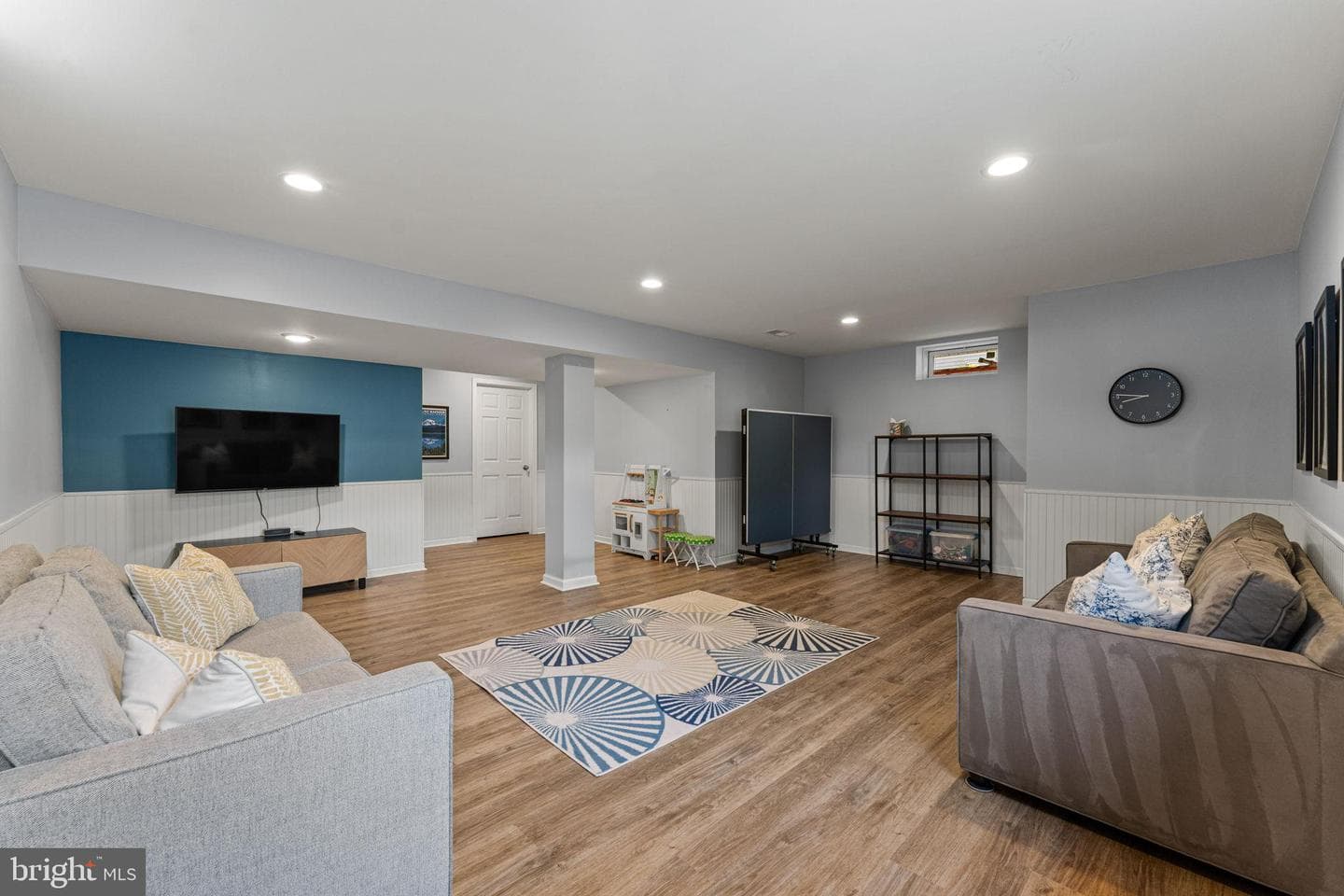 1042 Trewellyn Avenue photo 14
