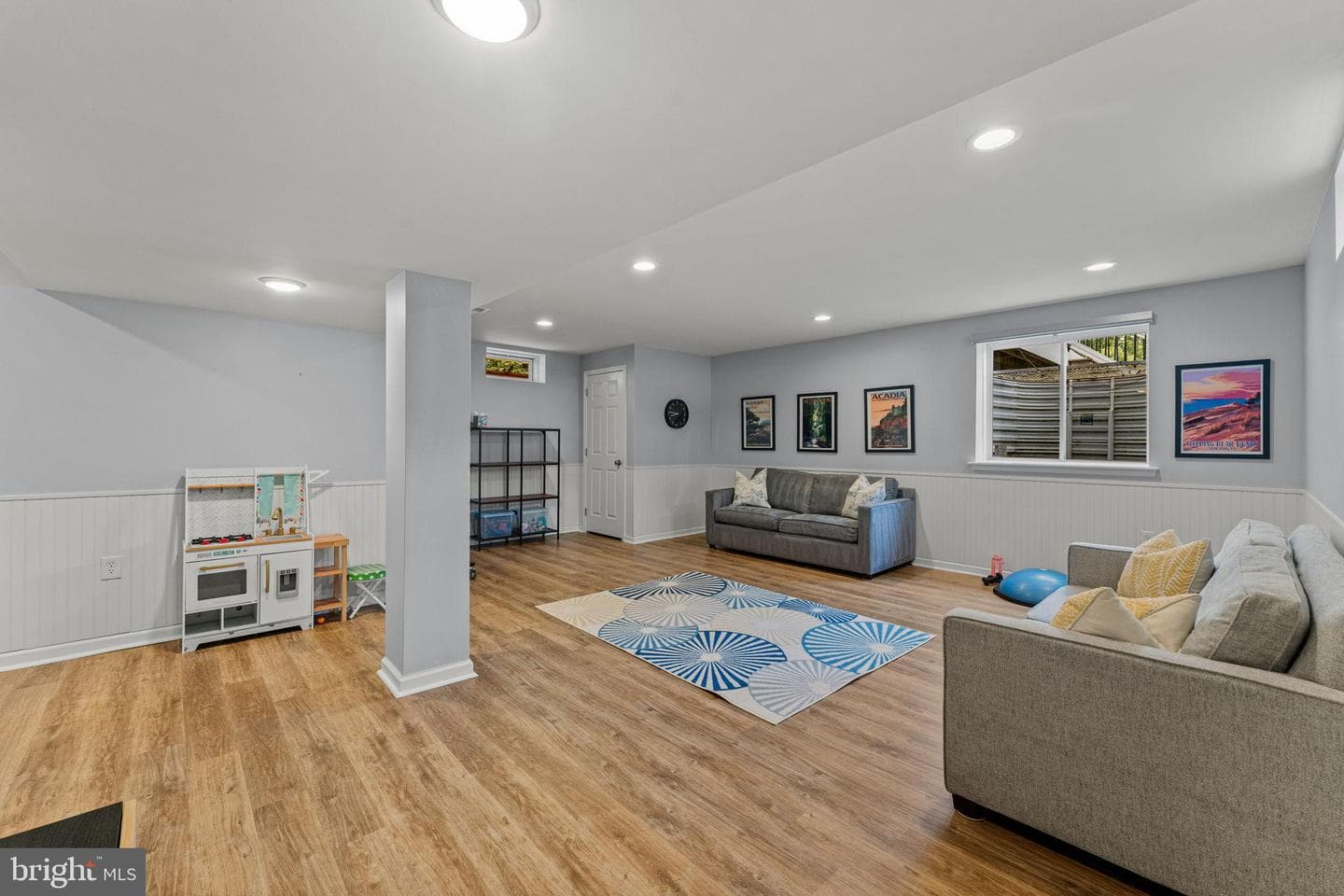 1042 Trewellyn Avenue photo 15