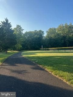 1042 Trewellyn Avenue photo 45