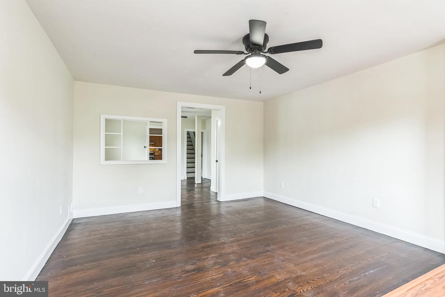624 E Howard Street photo 15