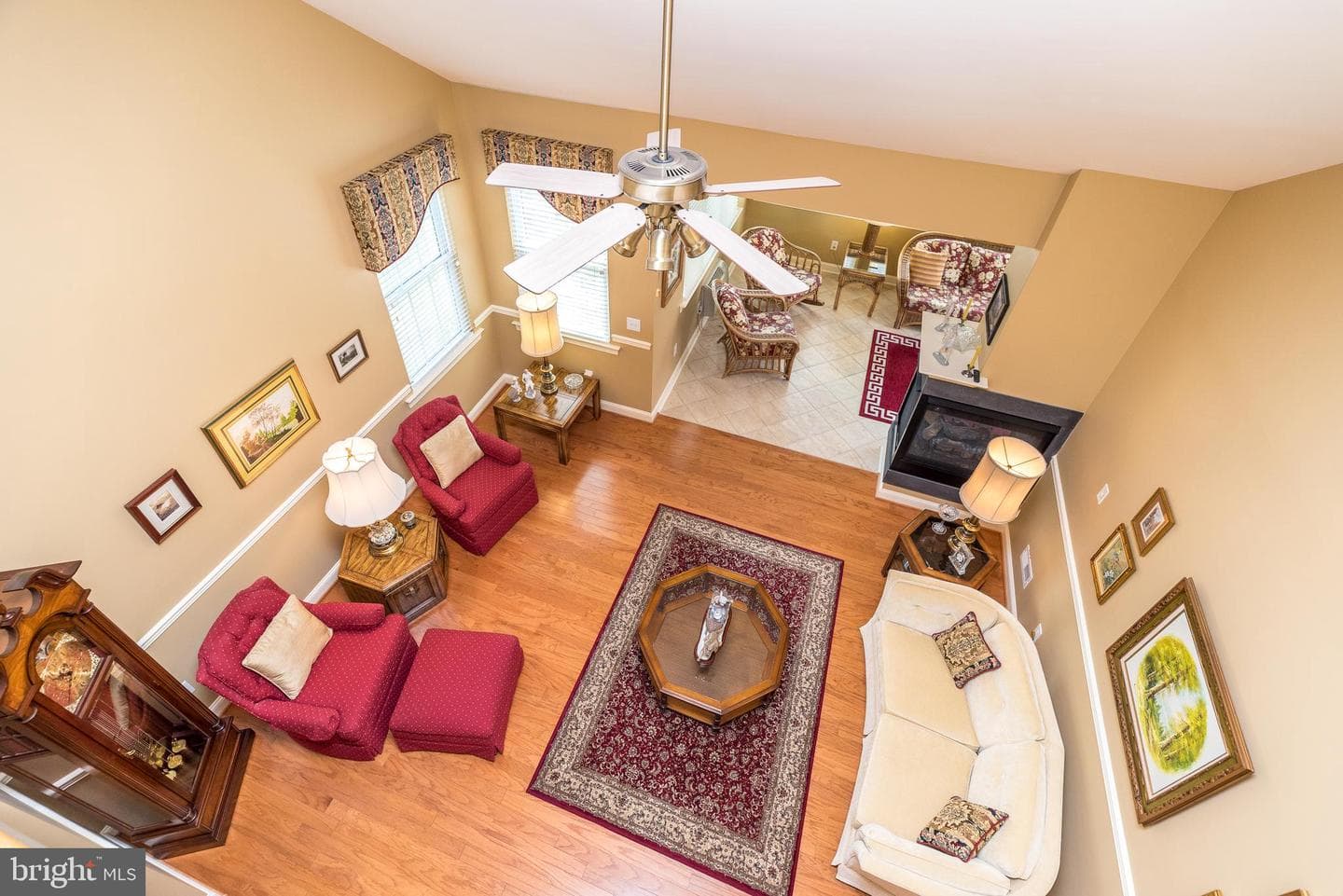 308 Melbourne Way photo 12