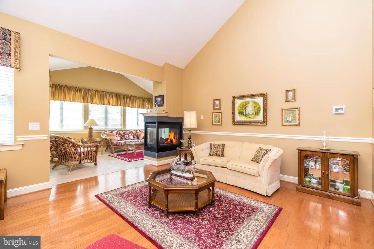308 Melbourne Way photo 13